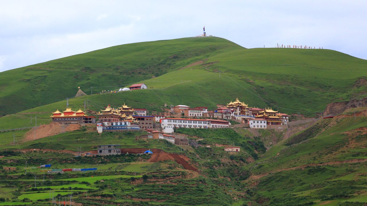 བྱ་ཡུལ་དགོན